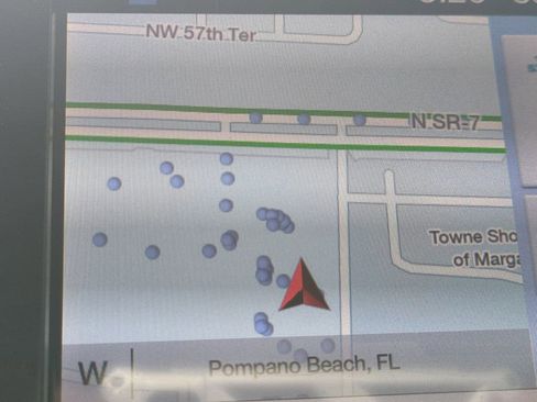 Used 2018 Ford F150 Lariat w/ Equipment Group 502A Luxury image 23