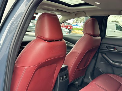 Certified 2025 MAZDA CX-30 AWD 2.5 S w/ Preferred Package image 17