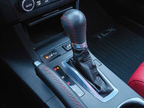 Used 2022 Acura ILX w/ Technology & A-SPEC Package image 33