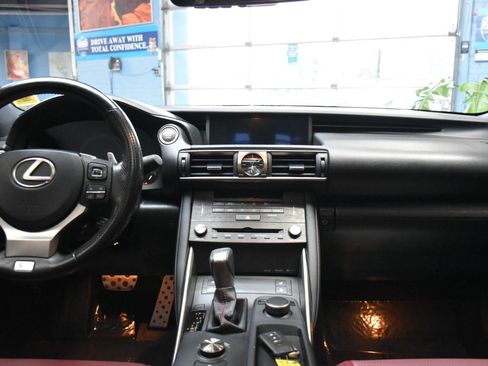 Used 2019 Lexus IS 300 F Sport AWD/4WD image 36