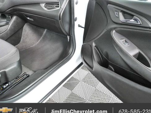 Used 2025 Chevrolet Malibu LT FWD image 23