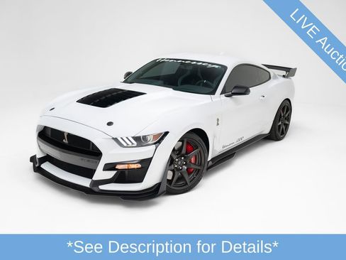 Used 2022 Ford Mustang Shelby GT500 w/ Carbon Fiber Track Pack image 7