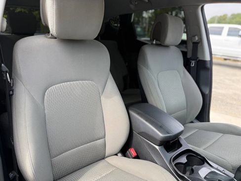 Used 2018 Hyundai Santa Fe Sport image 26