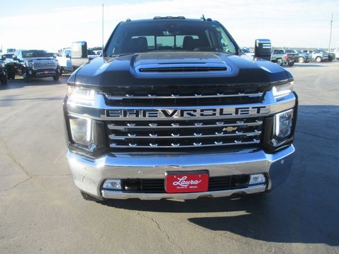 Certified 2022 Chevrolet Silverado 2500 LTZ w/ LTZ Convenience Package image 11