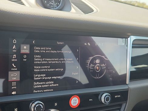 New 2026 Porsche Macan AWD/4WD image 23