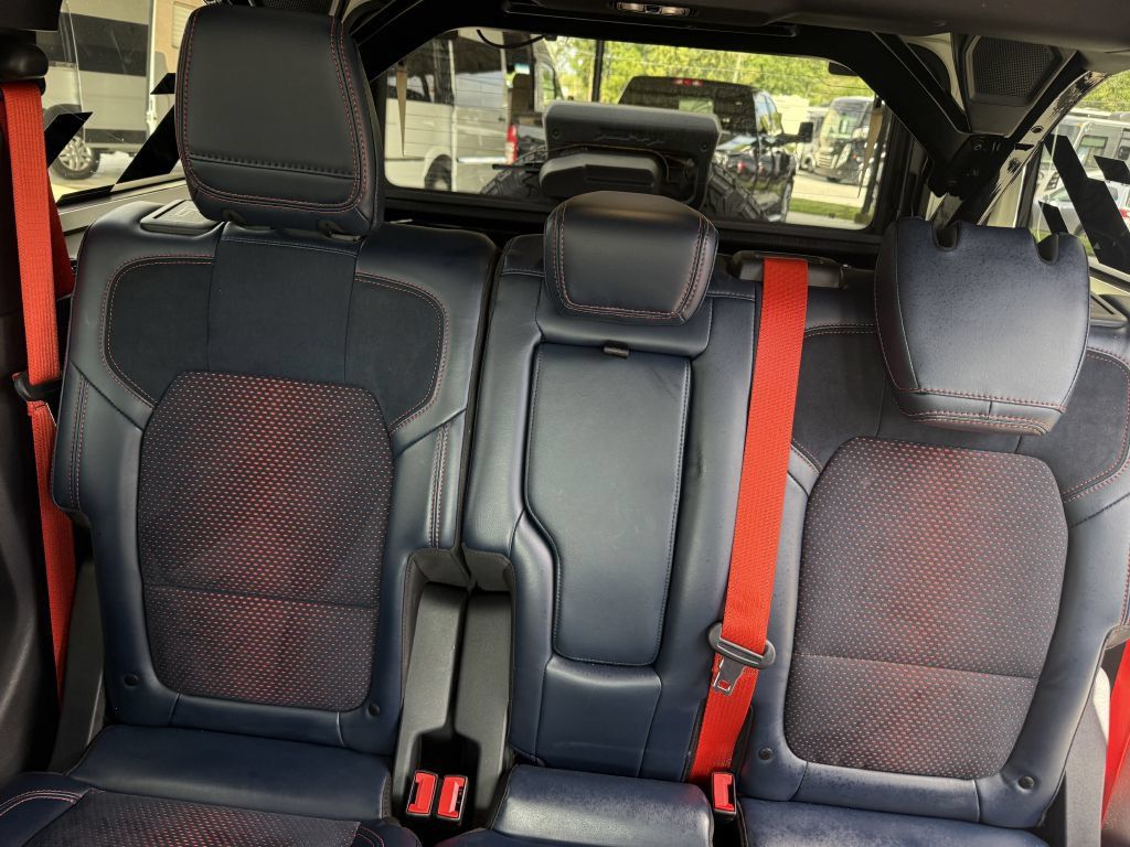 Used 2024 Ford Bronco Raptor AWD/4WD image 39