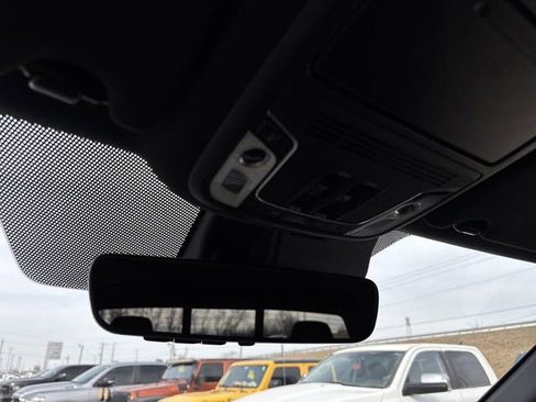 Used 2025 Honda Ridgeline TrailSport image 45