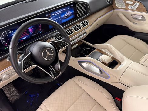 Used 2024 Mercedes-Benz GLE 350 4MATIC image 9