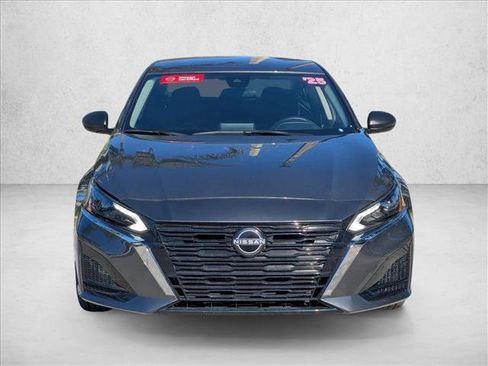 Certified 2025 Nissan Altima 2.5 S image 2