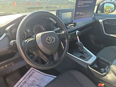 Used 2019 Toyota RAV4 LE w/ All Weather Liner Package AWD/4WD image 7