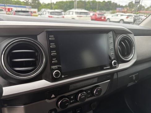 Used 2022 Toyota Tacoma SR5 w/ Technology Package RWD image 24
