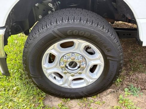 Used 2026 Ford F250 XLT AWD/4WD image 25