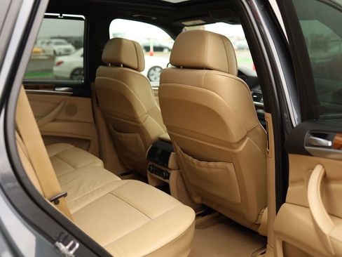 Used 2011 BMW X5 xDrive50i AWD/4WD image 45