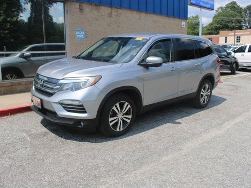Used 2016 Honda Pilot EX image 3