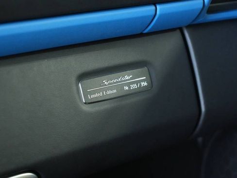 Used 2011 Porsche 911 Speedster image 36