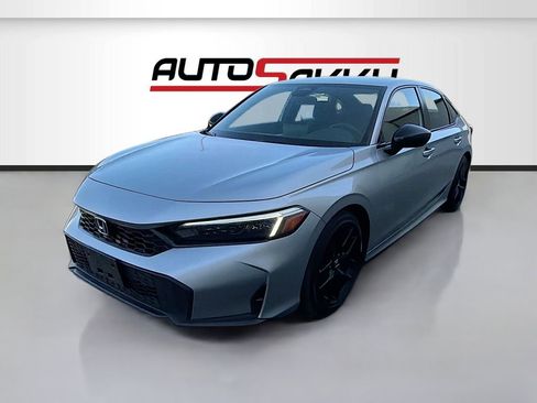 Used 2025 Honda Civic Sport image 3