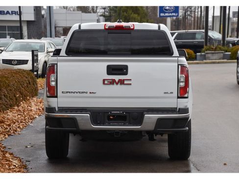 Used 2019 GMC Canyon SLE w/ SLE Convenience Package image 5