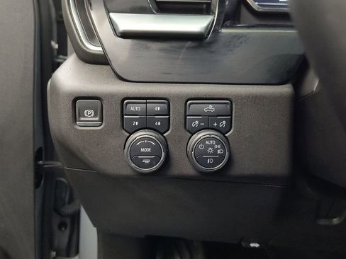 Used 2024 Chevrolet Silverado 1500 RST image 15