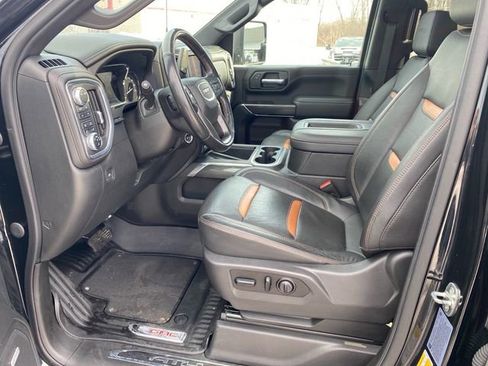 Used 2021 GMC Sierra 2500 AT4 w/ AT4 Premium Plus Package image 9