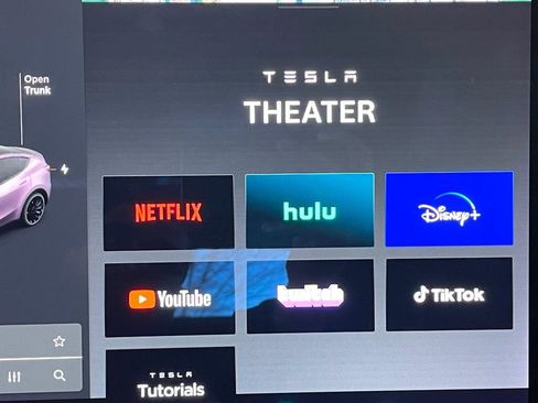 Used 2022 Tesla Model Y Performance image 38