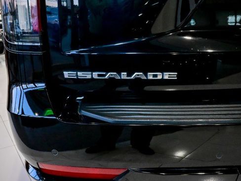 Used 2022 Cadillac Escalade ESV Sport image 56
