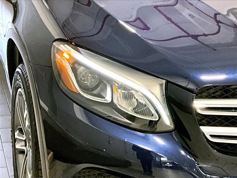 Used 2019 Mercedes-Benz GLC 300 GLC 300 image 30