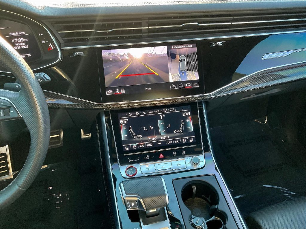 Used 2023 Audi SQ8 Prestige AWD/4WD image 9