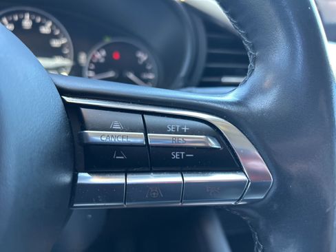 Used 2021 MAZDA MAZDA3 2.5 Turbo Sedan w/Premium Plus image 16