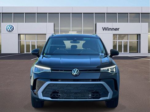 New 2026 Volkswagen Taos SE AWD/4WD image 9