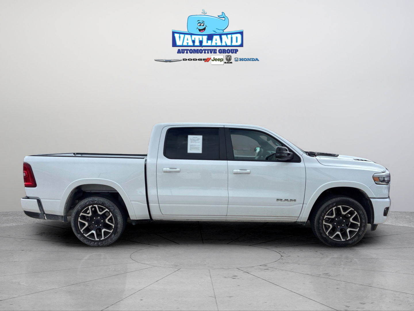 Used 2026 RAM 1500 Laramie w/ Sport Appearance Package AWD/4WD image 6