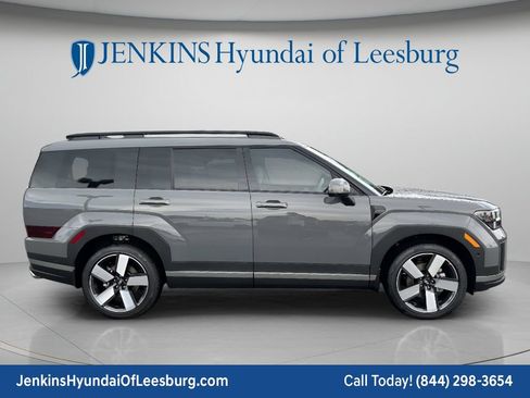 New 2026 Hyundai Santa Fe Limited FWD image 3