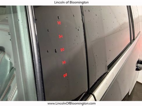 Used 2022 Ford Expedition Max Limited image 19