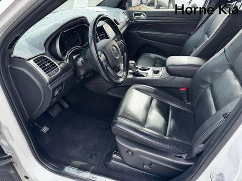 Used 2022 Jeep Grand Cherokee Limited image 8