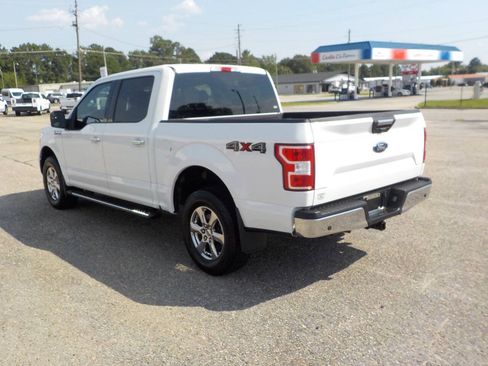 Used 2018 Ford F150 XLT w/ Equipment Group 302A Luxury AWD/4WD image 3