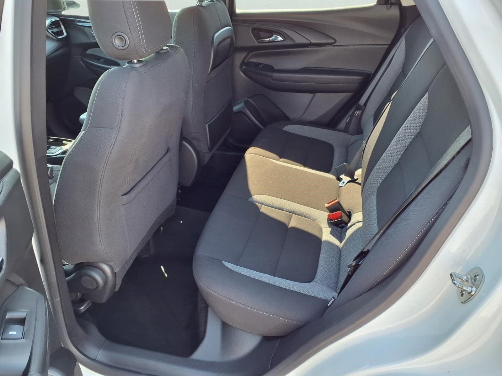 Used 2025 Chevrolet TrailBlazer LT AWD/4WD image 22