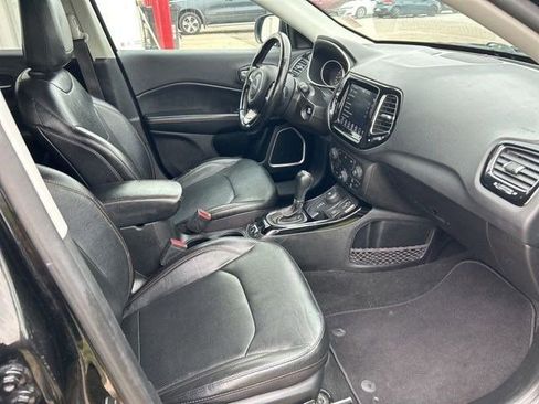 Used 2020 Jeep Compass Limited image 37