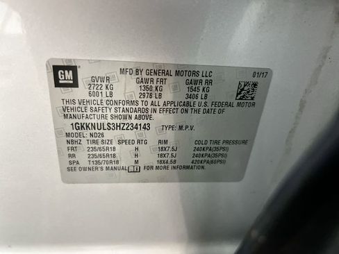 Used 2017 GMC Acadia SLT AWD/4WD image 28