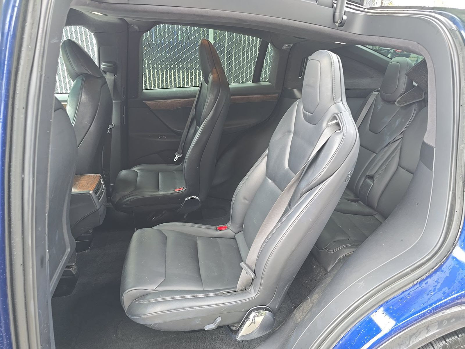 Used 2020 Tesla Model X Long Range AWD/4WD image 3