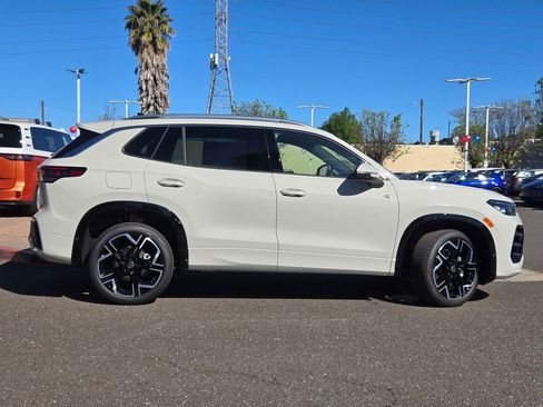 New 2026 Volkswagen Tiguan SEL R-Line AWD/4WD image 2