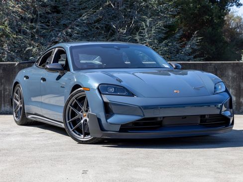 New 2025 Porsche Taycan Turbo GT image 6