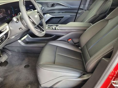 New 2026 Cadillac Lyriq Premium Sport image 17