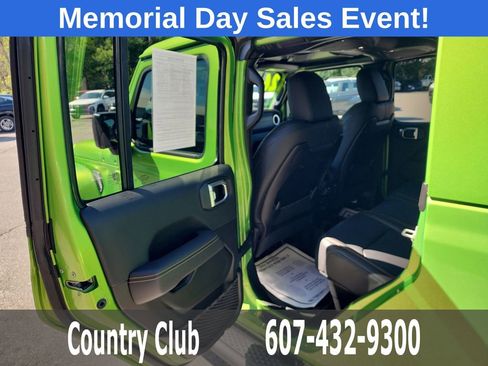 Used 2026 Jeep Gladiator Sport AWD/4WD image 24