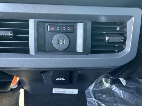 New 2026 Ford F350 Lariat w/ Chrome Package image 19