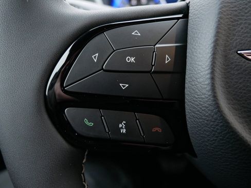 New 2026 Chrysler Pacifica Select image 16