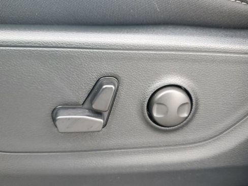 New 2026 RAM 1500 Big Horn w/ Night Edition image 23