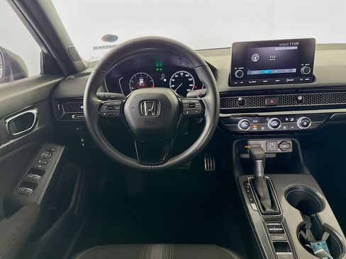 Used 2024 Honda Civic Sport image 25