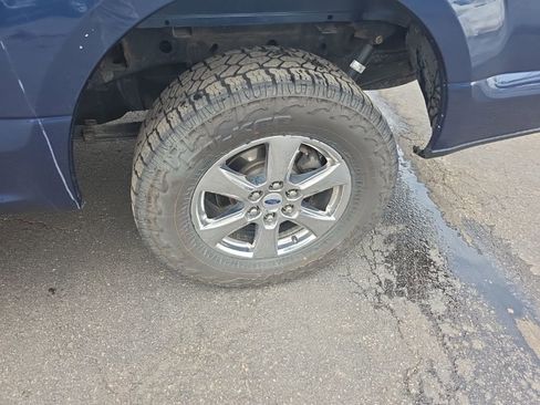 Used 2018 Ford F150 XLT w/ Equipment Group 302A Luxury image 9