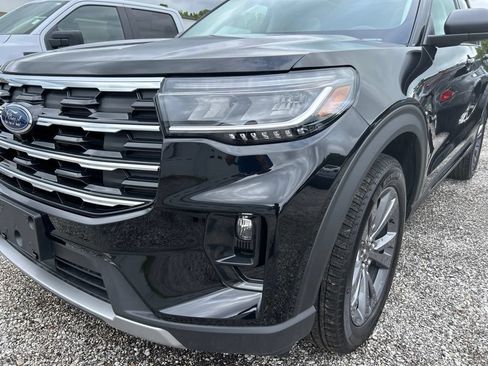 New 2026 Ford Explorer Active w/ Active Comfort Package AWD/4WD image 6