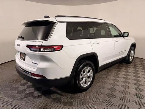 Certified 2024 Jeep Grand Cherokee L Limited AWD/4WD image 16