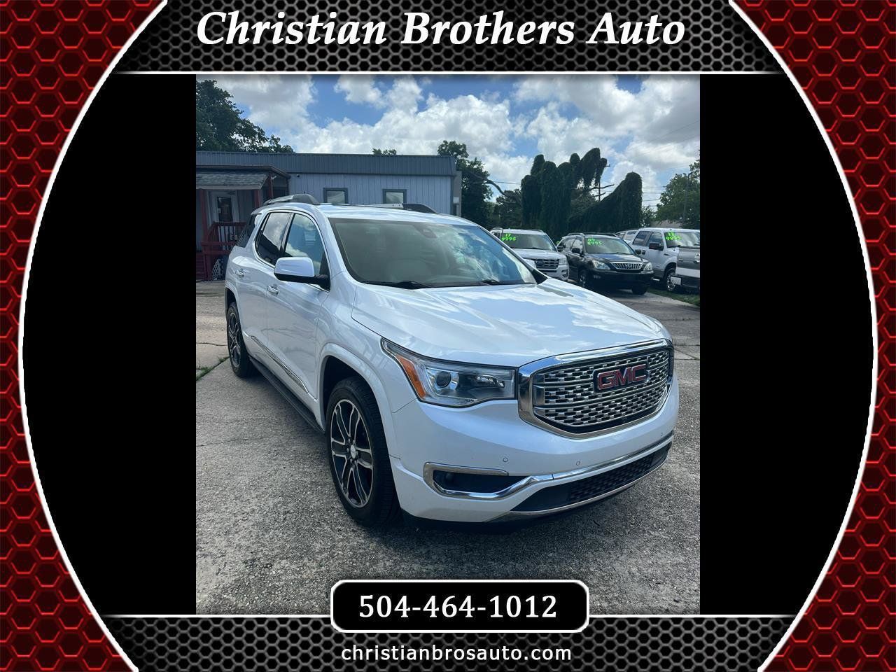 Used 2017 GMC Acadia Denali w/ Technology Package FWD image 1